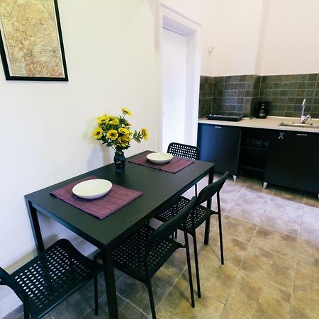 Street View Apartments Sybin Zewnętrze zdjęcie