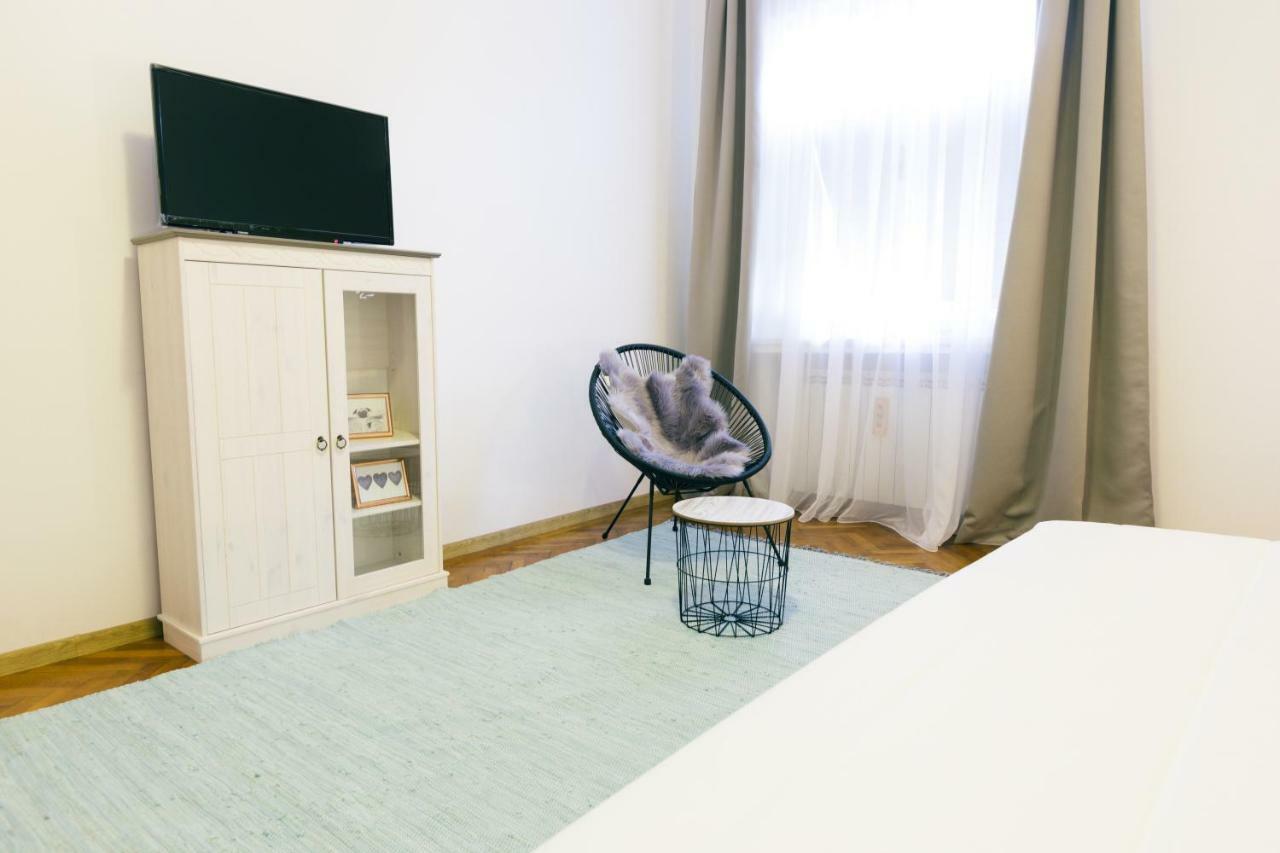 Street View Apartments Sybin Zewnętrze zdjęcie